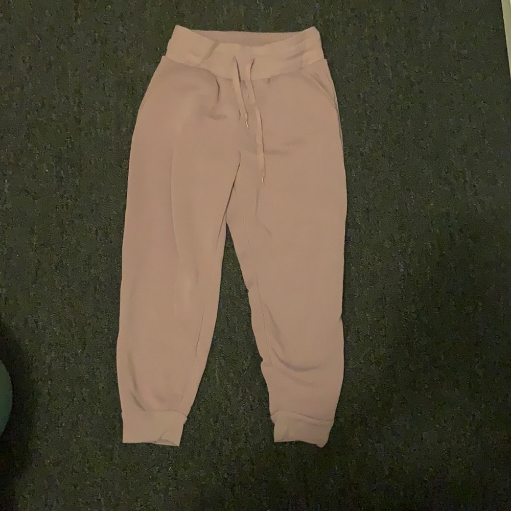 TJ Maxx Lavender cropped sweatpants